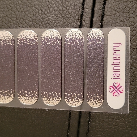 Jamberry Half Sheet - Picture 3 of 5